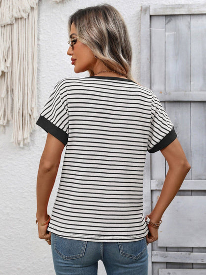 Striped Knit Tee Casual Oversized Boutique T Shirt: White / 65%Viscose+35%Polyester / XL