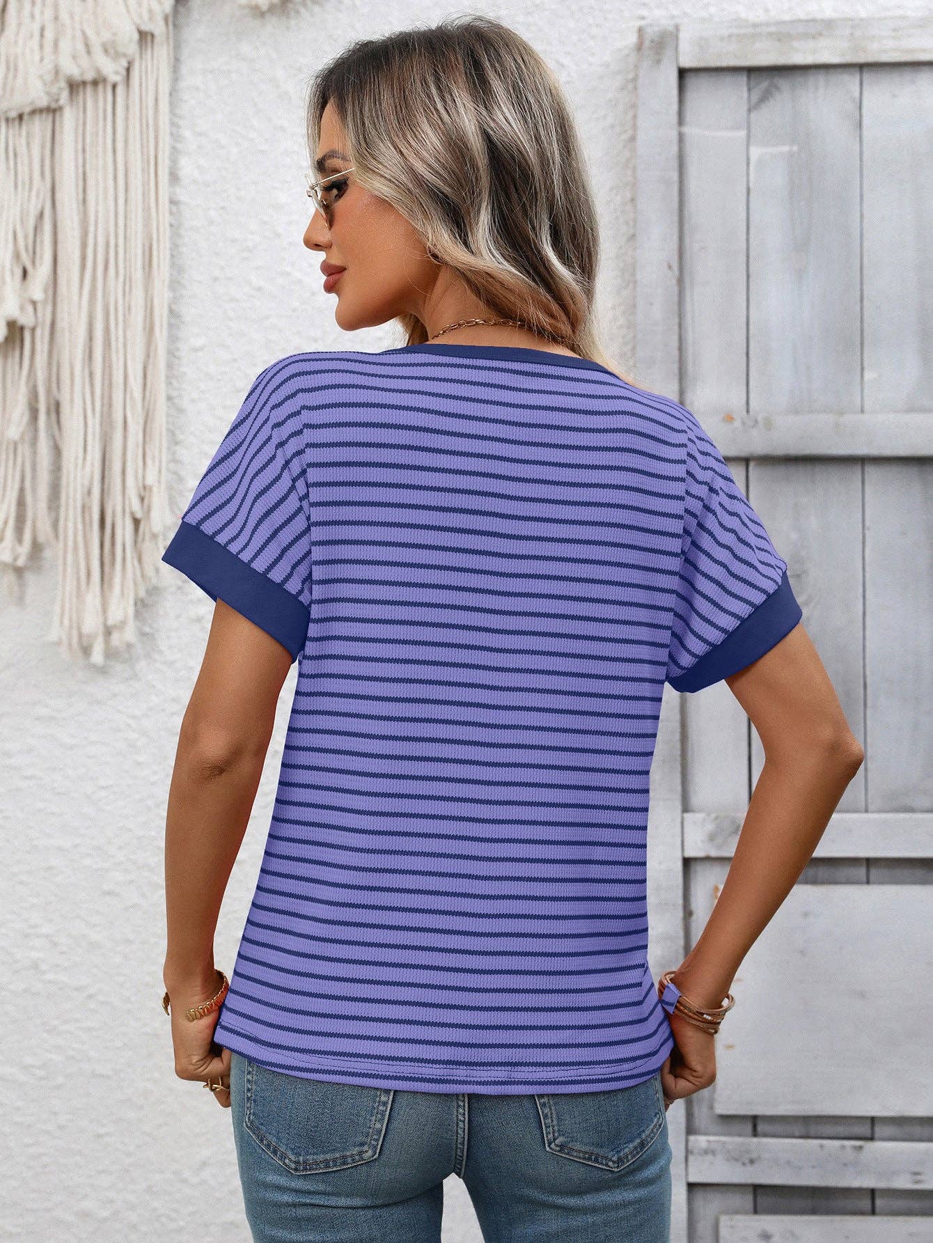 Striped Knit Tee Casual Oversized Boutique T Shirt: White / 65%Viscose+35%Polyester / XL
